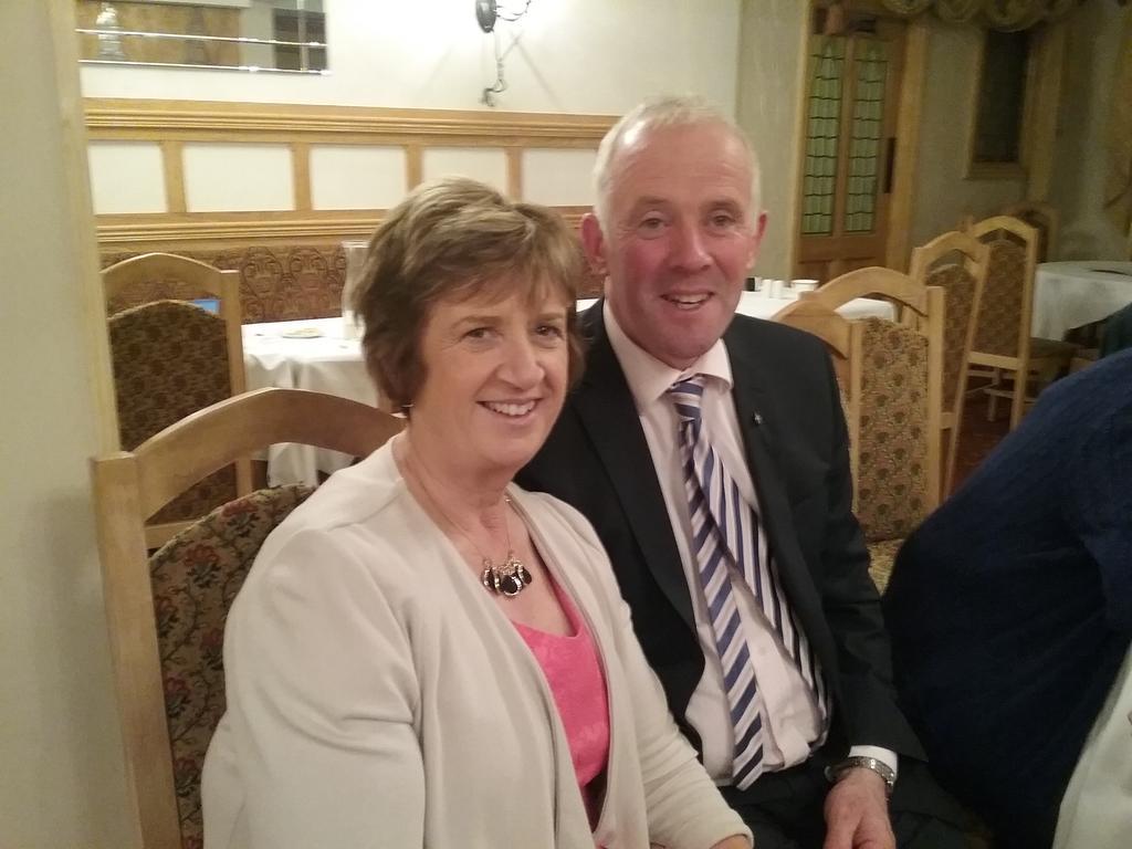 Rocksberry Bed & Breakfast Castlebar Bagian luar foto