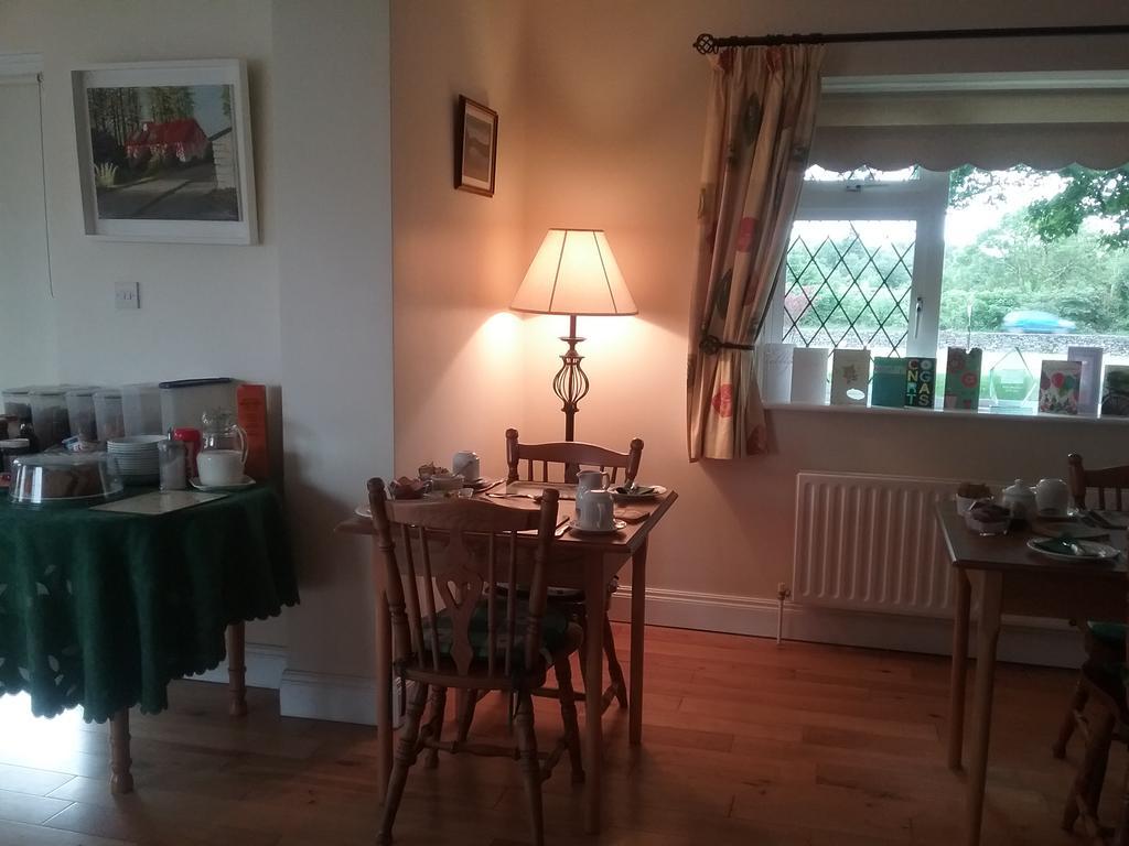 Rocksberry Bed & Breakfast Castlebar Bagian luar foto