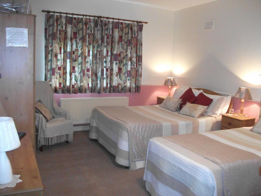 Rocksberry Bed & Breakfast Castlebar Bagian luar foto