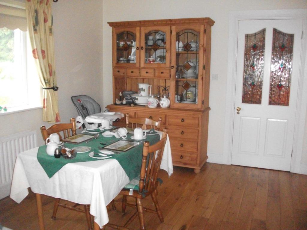 Rocksberry Bed & Breakfast Castlebar Bagian luar foto