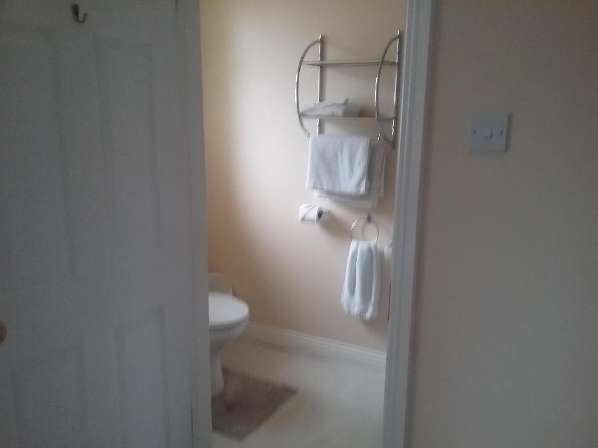 Rocksberry Bed & Breakfast Castlebar Bagian luar foto